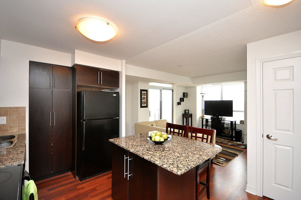 Napa Furnished Rental Apartments Square One Mississauga Kültér fotó