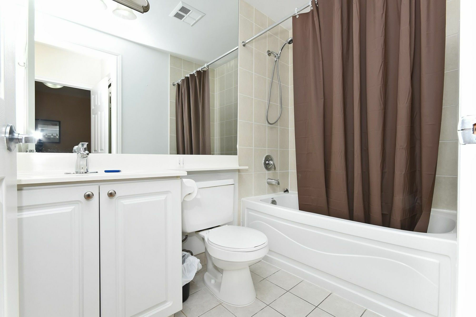 Napa Furnished Rental Apartments Square One Mississauga Kültér fotó